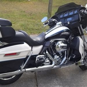 Meet your Posher, Roger